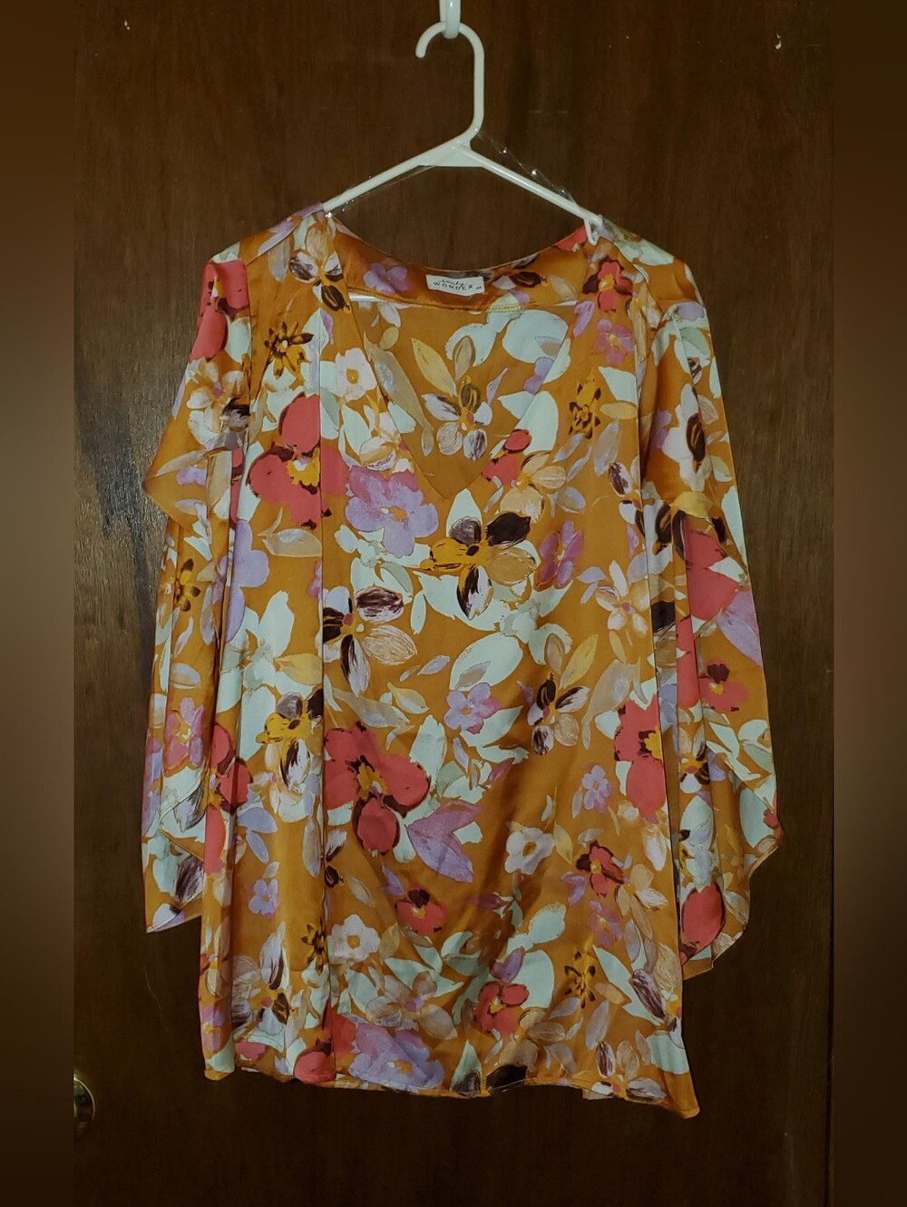 Emily Wonder Floral Flutter Sleeve Blouse Sz 2x